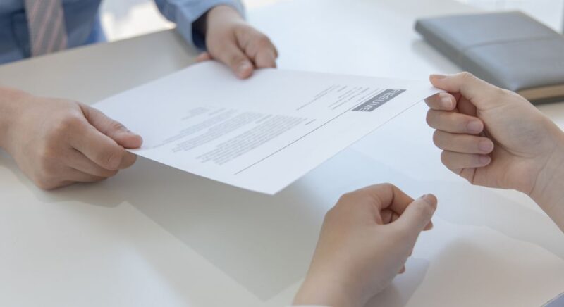 Predaja dokumenta tokom administrativne prijave za učešće na sajamskoj manifestaciji